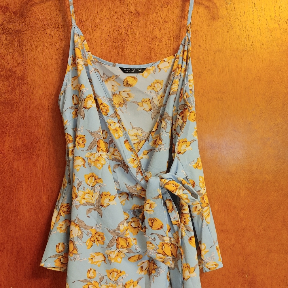 Ladies wrap top